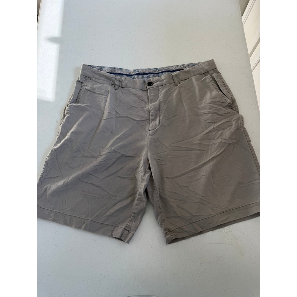 Tommy Bahama Mens Gray Flat Front Chino Shorts Size 36 Marlin Logo Casual Summer